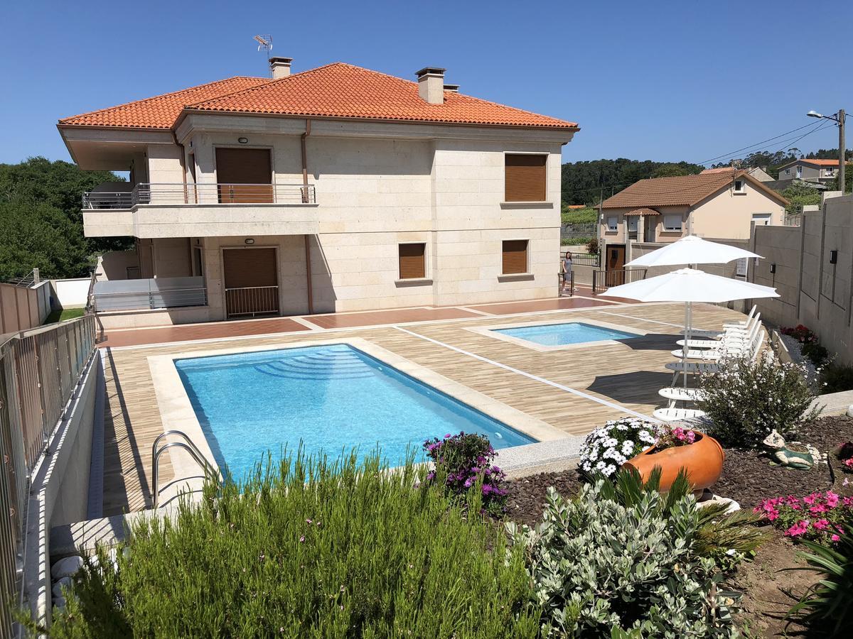 Apartamentos Lua Portonovo Luaran gambar